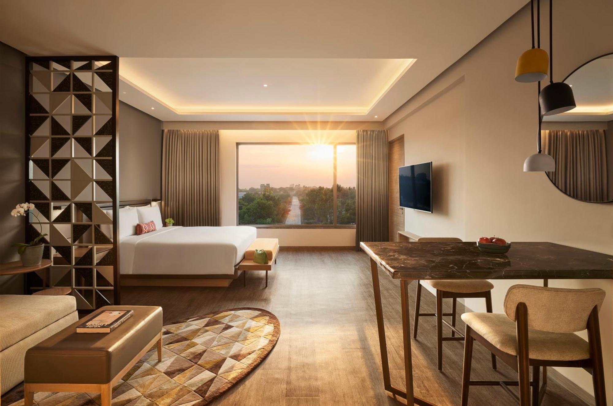 Hyatt Place Aurangabad Airport Exterior photo